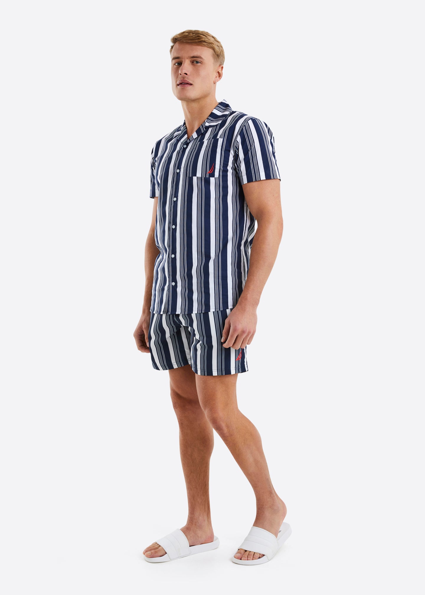 traje-de-bano-nautica-p-caballeros-1